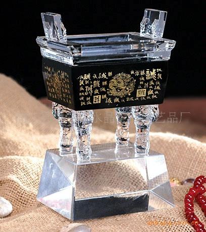 供应新颖水晶鼎,水晶香炉 商务礼品 办公摆件定做